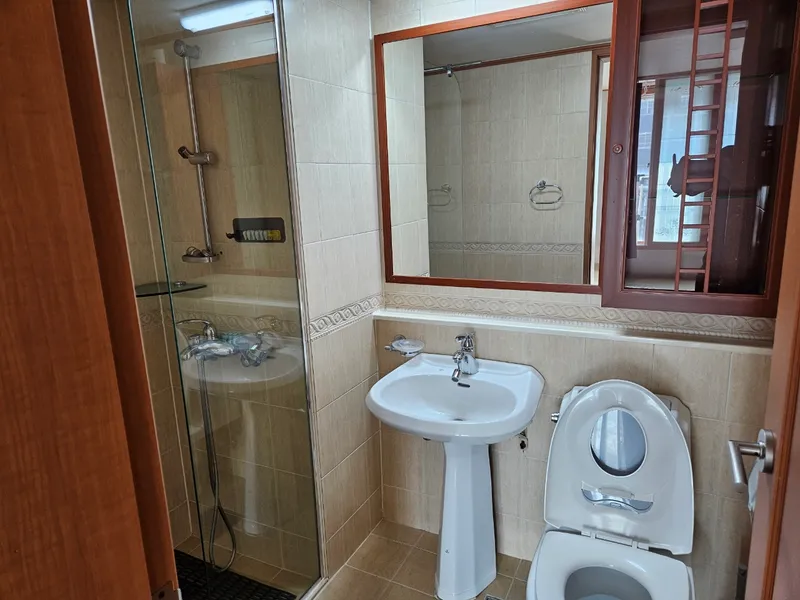 [Gwanak, Seoul] 40 pyeong apartment, 4 large rooms, 1 large living room 10