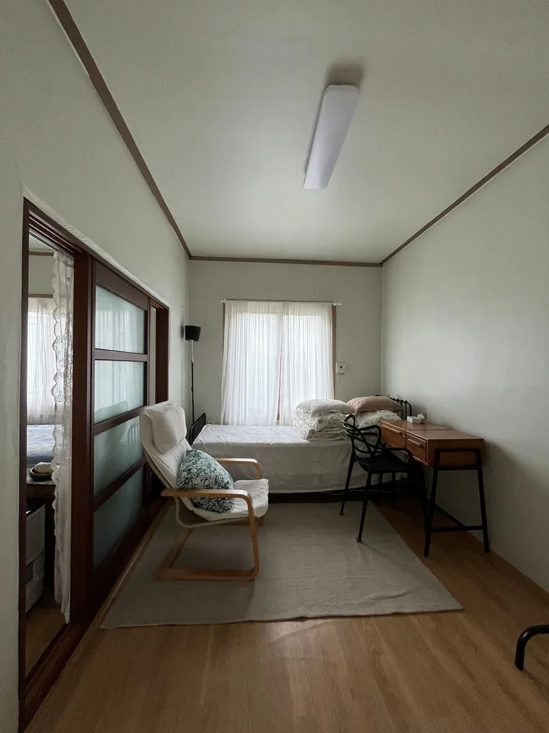 [Andeok, Seogwipo] Andeok-myeon Hwasun-ri Bookstore What Stay 2 47