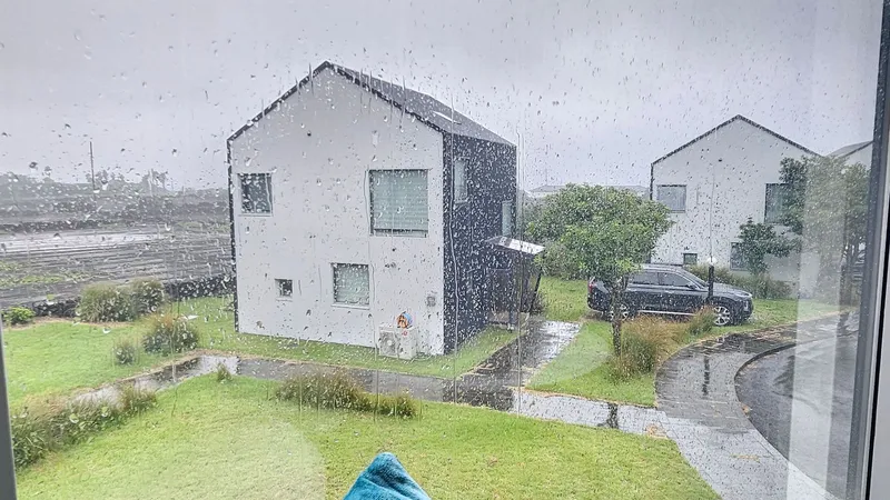 [Gujwa, Jeju] A detached house with a beautiful view of the sea, stone walls, and fields, 30 seconds from the entrance to the complex. 65