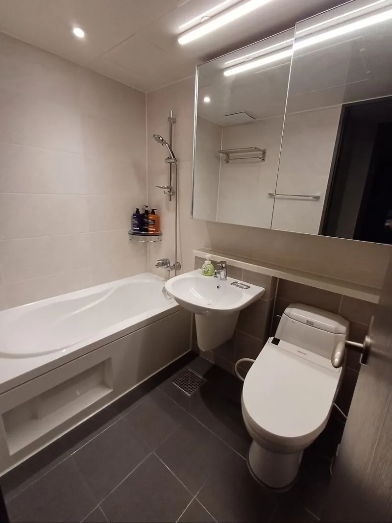 [Sejong] 5 minutes from Chungnam National University Hospital in Haemil Village 2nd Complex, 10 minutes from Sejong Government Complex, 5-6 people possible 7