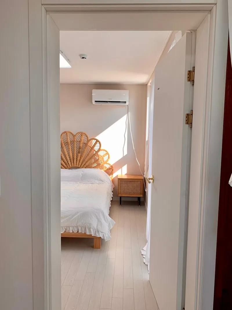 [Hangyeong, Jeju][Panpo] Super Special Price_ Panpo Port Private Duplex with Spacious Yard, Swimming Pool, and BBQ Zone 138