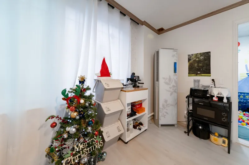 [Seo-gu, Daejeon][Daejeon Manyeon-dong] Spacious two-room with lots to enjoy #Nearby places with lots to do 74