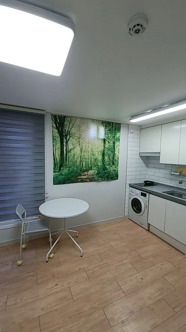 [Yeongjong, Incheon] Double bed studio apartment with elevator and full options near Incheon Airport 6