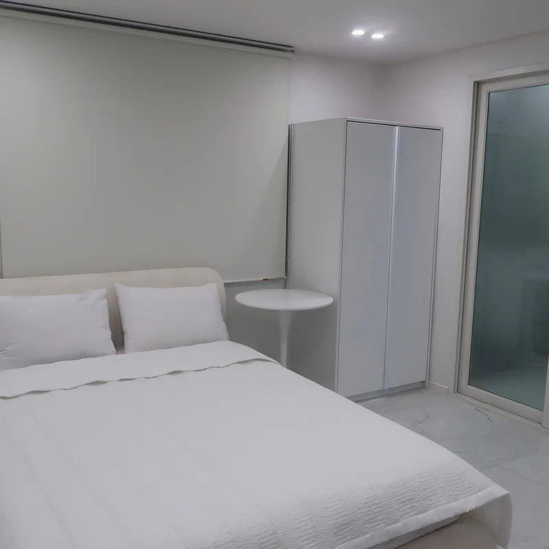 [Pohang][Pohang Buk-gu] One-room type with convenient transportation and clean location near the terminal 2