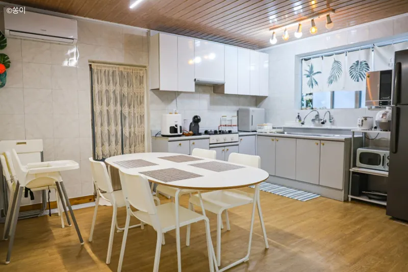 [Hallim, Jeju] Private accommodation with a garden and yard where you can feel the seasons 3