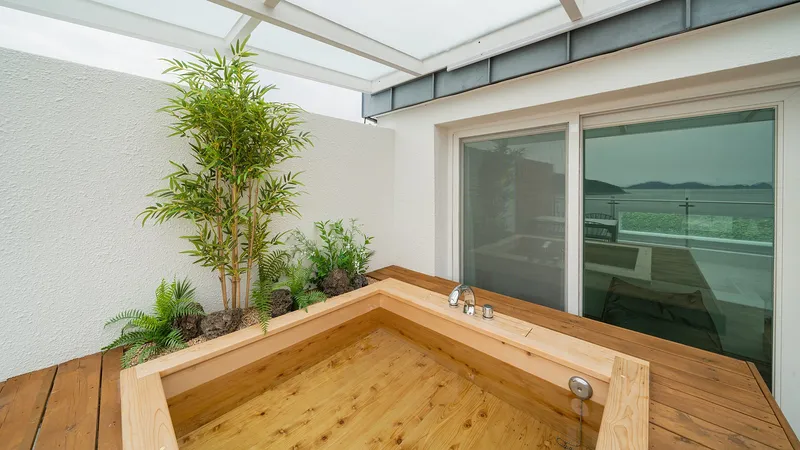[Geoje] Emotional ocean view duplex pension with outdoor cypress 10