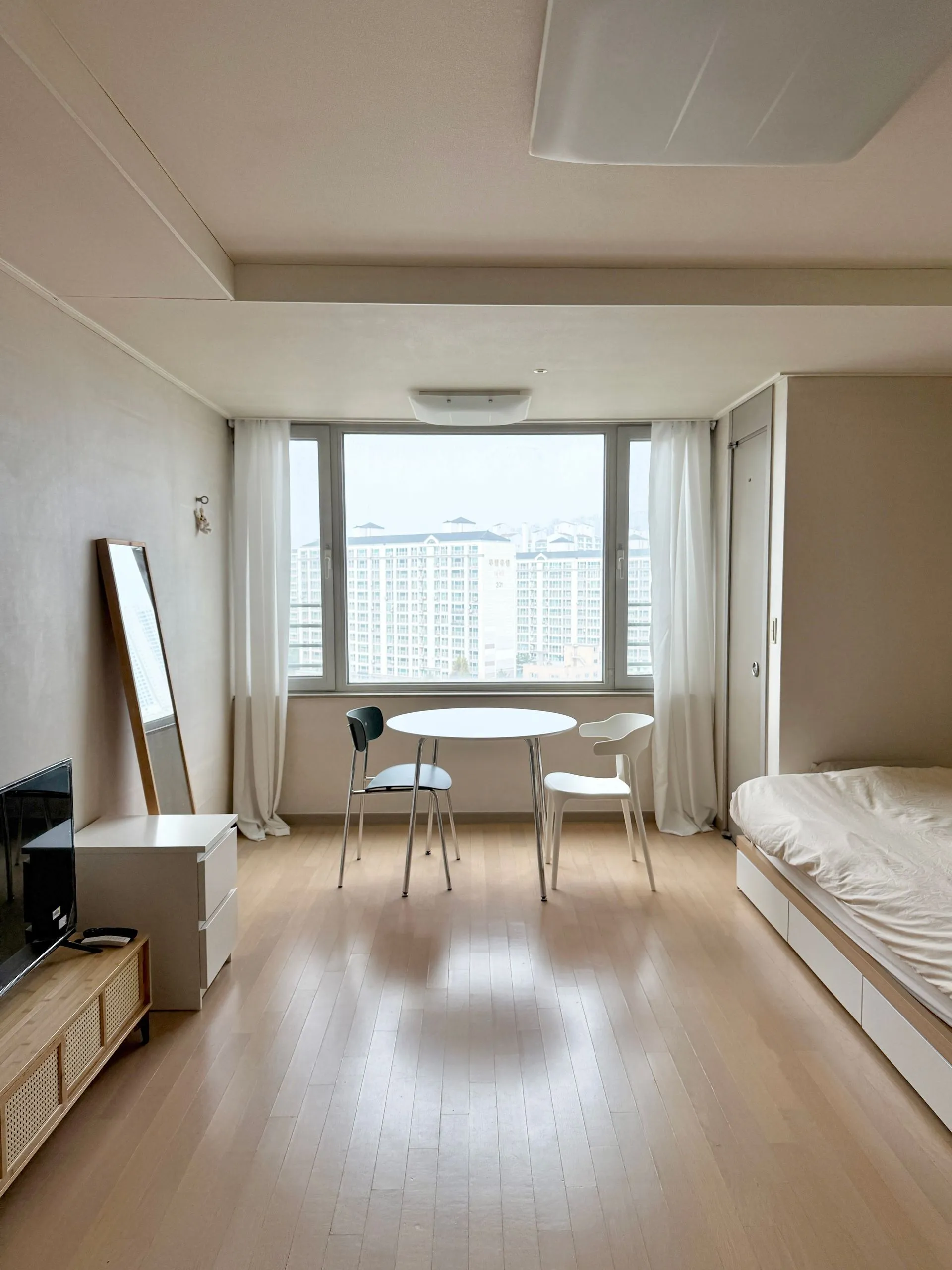 Sinbu-dong One-Minute Terminal One-Bedroom