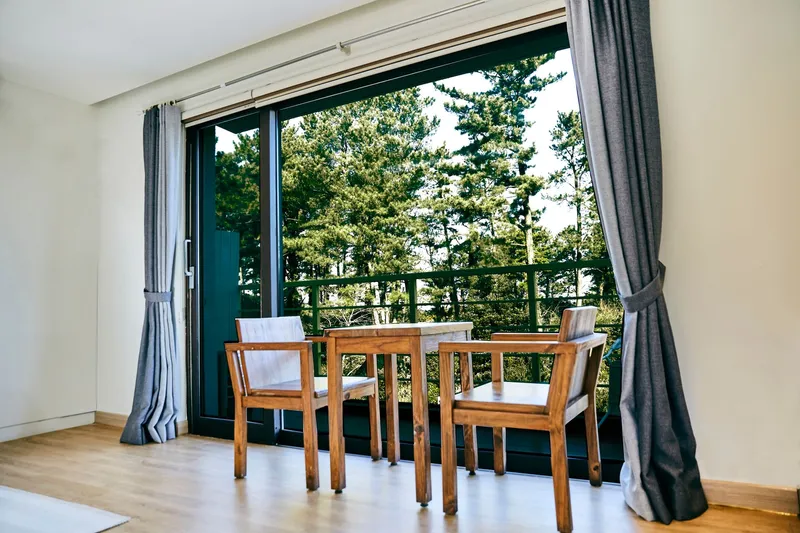 [Gujwa, Jeju] Jeju's Today, Everyday Begins with Birdsong, Nonoreta Lavender B 25