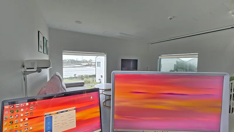 [Gujwa, Jeju] A detached house with a beautiful view of the sea, stone walls, and fields, 30 seconds from the entrance to the complex. 55