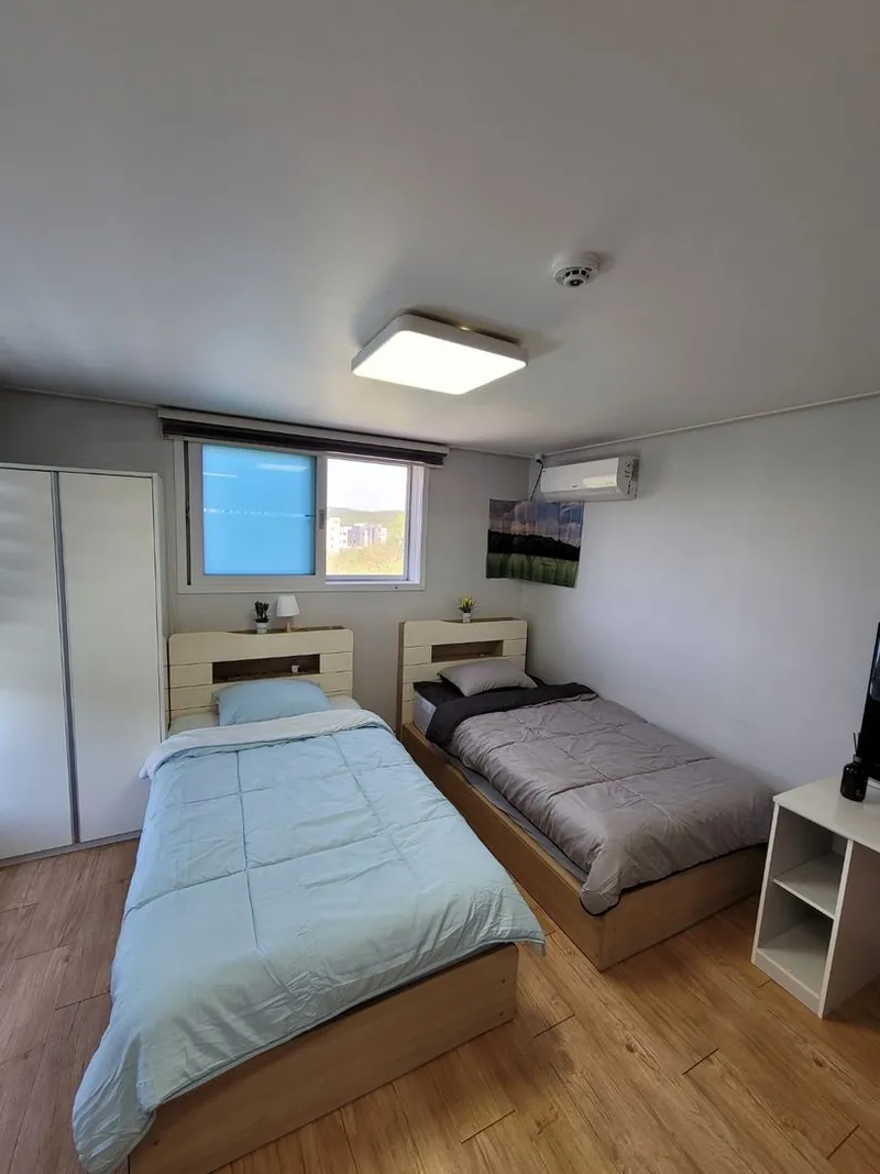 [Yeongjong, Incheon] Comfortable twin room with elevator and full options near Incheon Airport 2