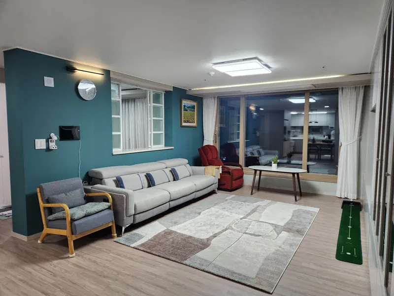 [Yeongdeok] Ocean view, sunrise ocean view 26 pyeong two-room apartment 2