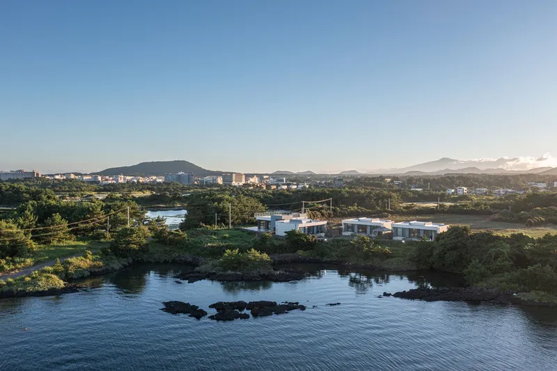 [Seongsan, Seogwipo] Stay with a view of Seongsan Sunrise Peak #Seongsan Sunrise Peak #View Restaurant B 5