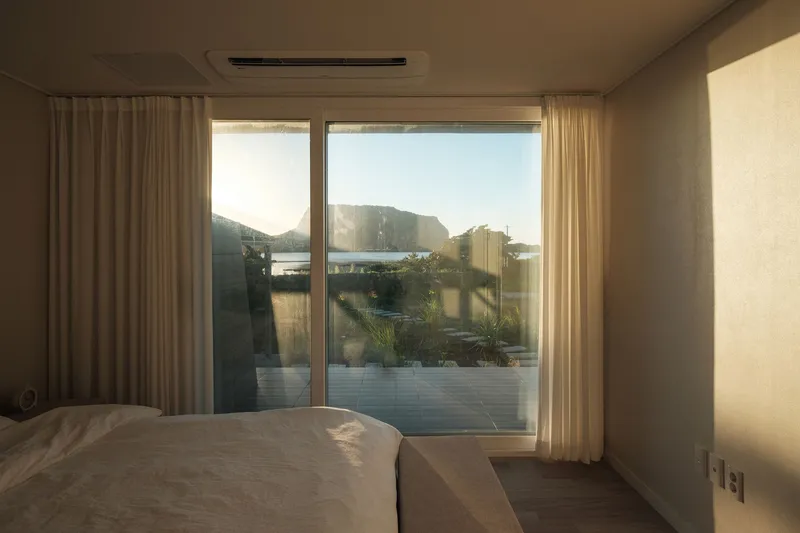 [Seongsan, Seogwipo] Stay with a view of Seongsan Sunrise Peak #Seongsan Sunrise Peak #View Restaurant B 50