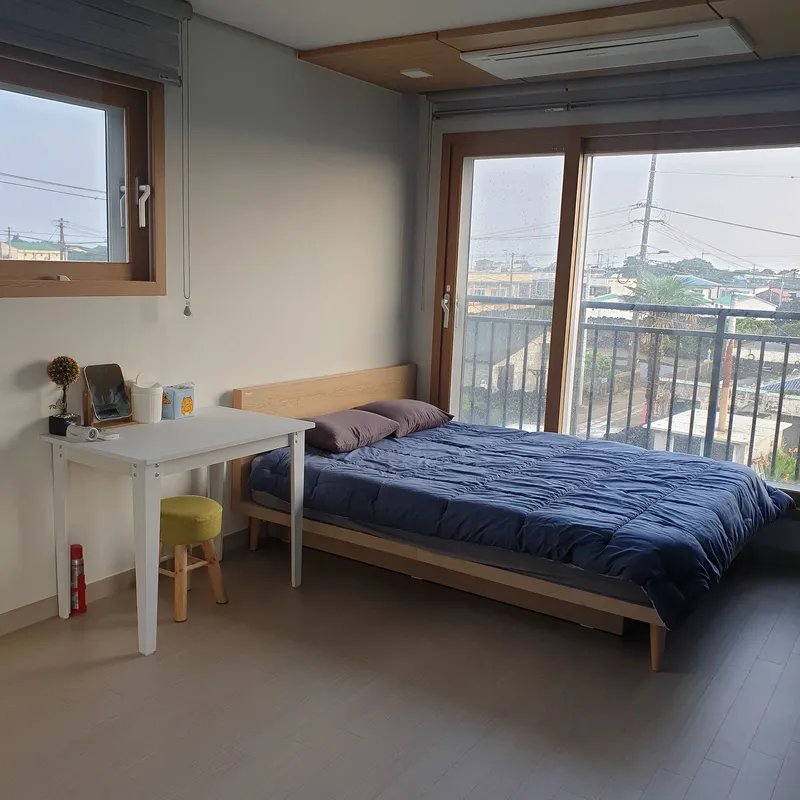 [제주 구좌] 제주돌담과 넓은 마당이 예쁜 2층 독채 9
