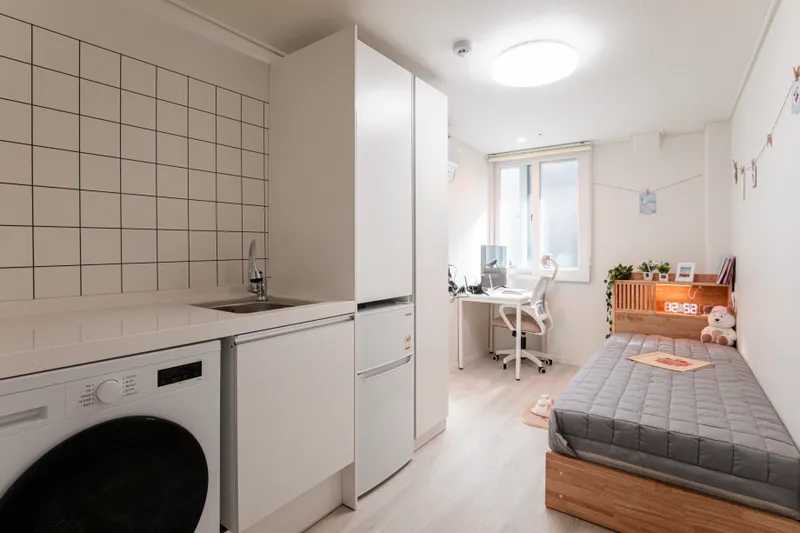 [Gwanak, Seoul] Full-option one-room tel BT6, recently remodeled near Shillim Station and Sindaebang Station 6