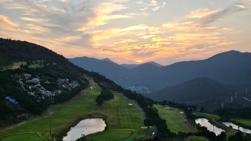 [경남 거제] 골프장 뷰가 보이는 아파트 2