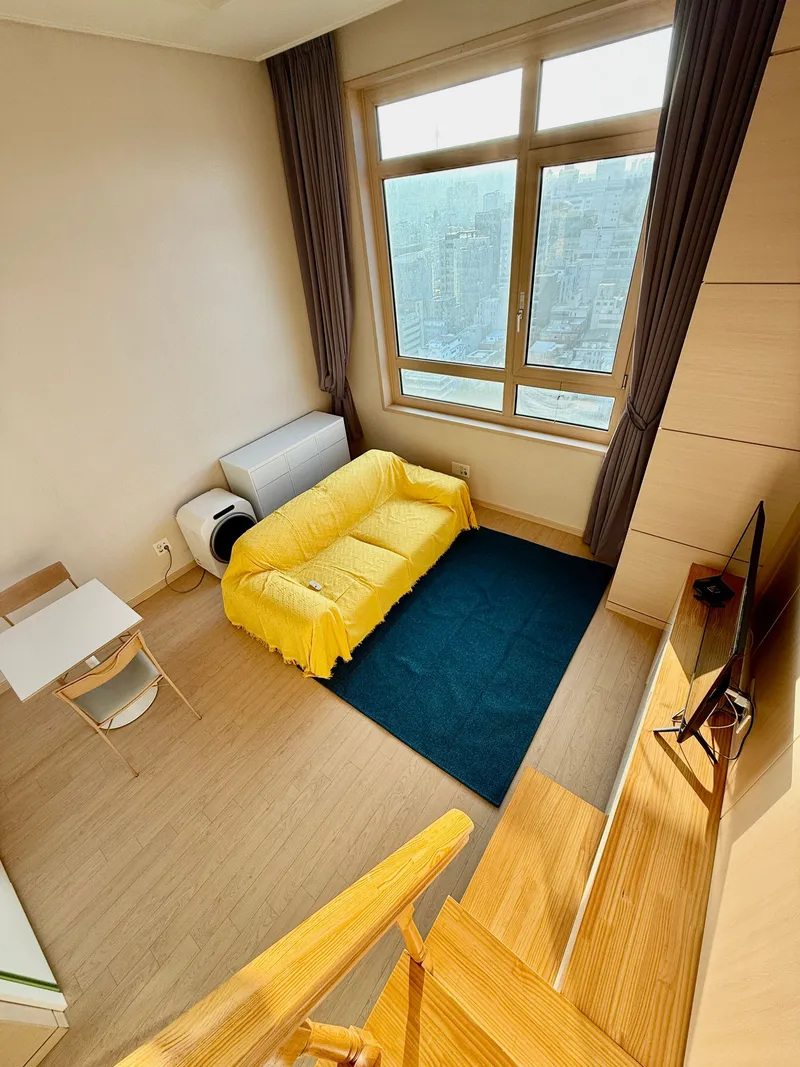 [Jung-gu, Seoul] Clean duplex accommodation, 1 minute walk from Line 2.6 4