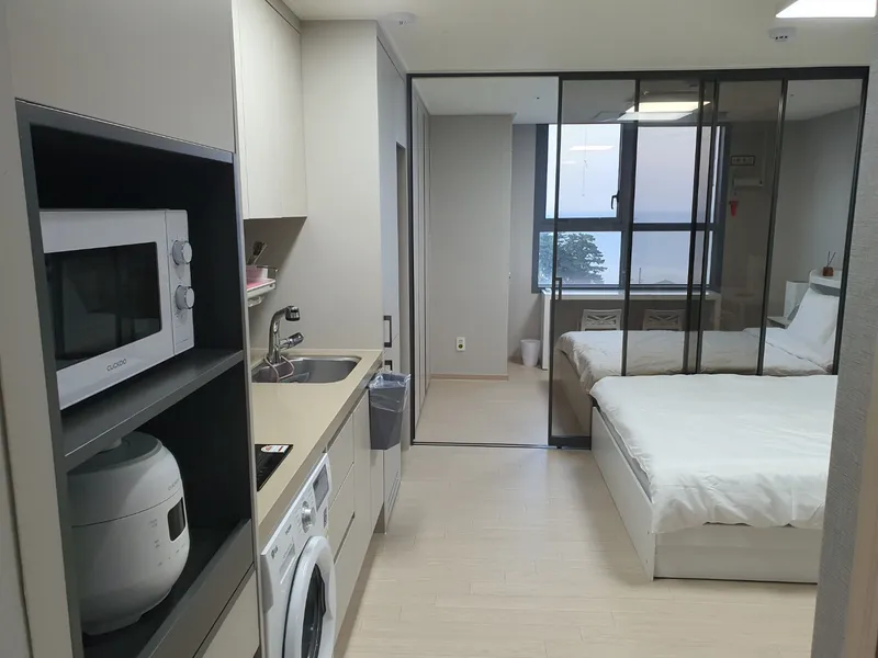 [Donghae] Room 708 Latex Twin Bed Ocean View (New Room) 21