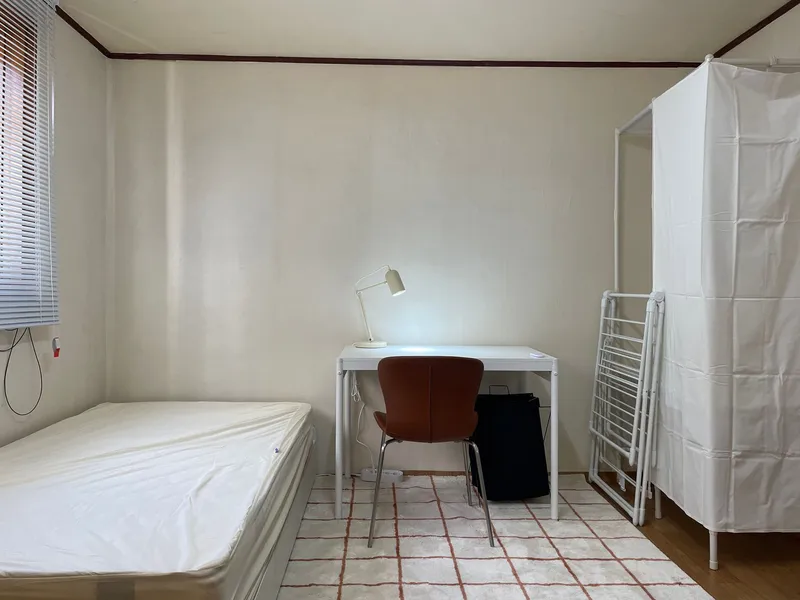 [Seodaemun, Seoul][Seoul Mapo] 1 minute from Ahyeon Station, three-room 9