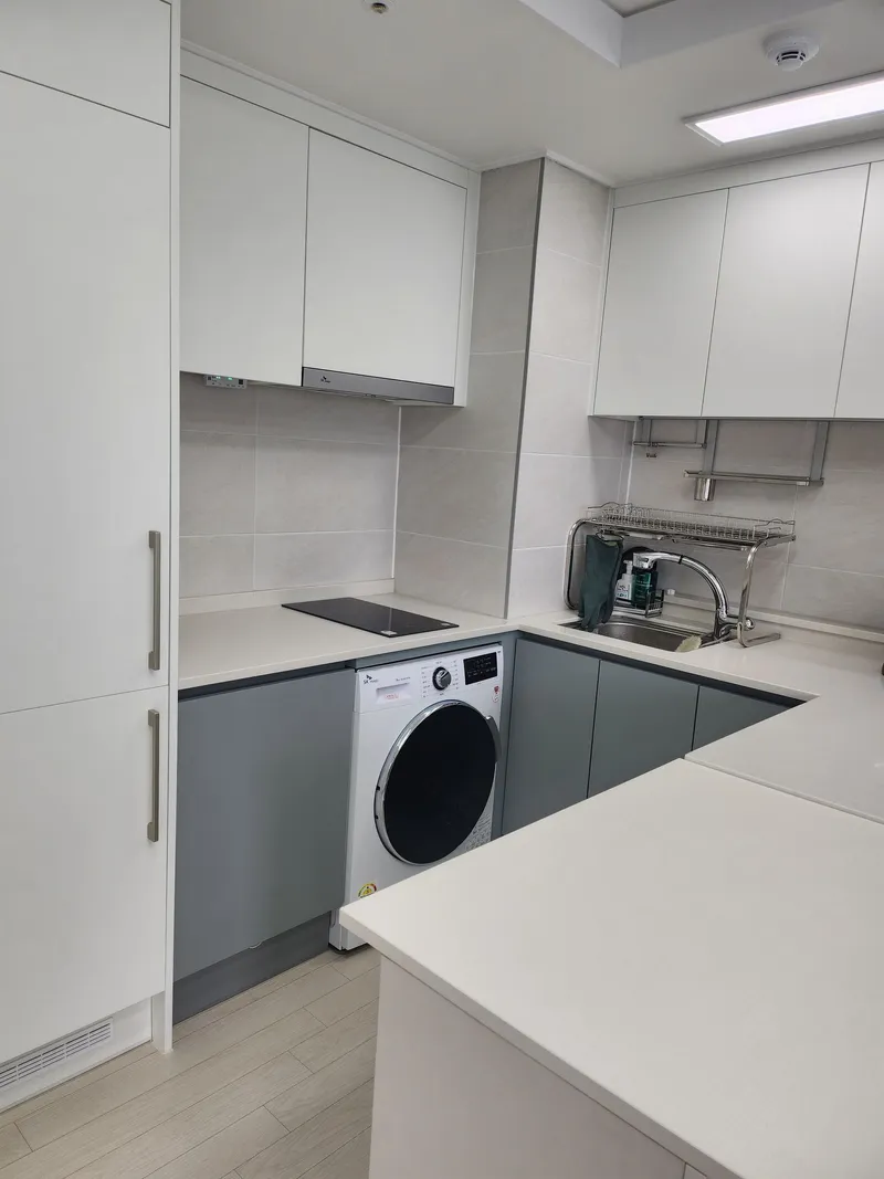 [Mokpo][Mokpo Gatbawi] ◆Ocean View ◆3-minute walk from Gatbawi & Peace Square, newly built, fully furnished ★Utilities included 51