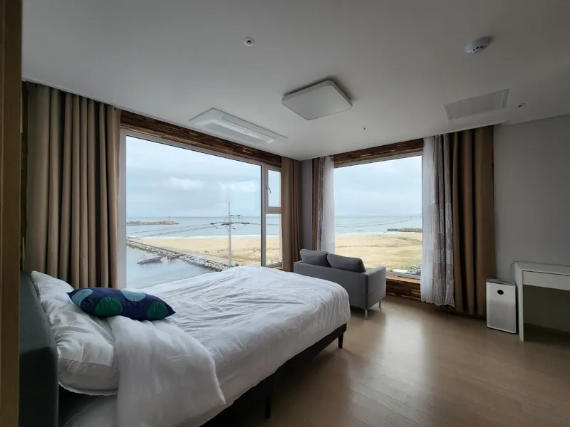 [Gangneung] Ocean View Two Room #Right in front of the drama Goblin filming location 9