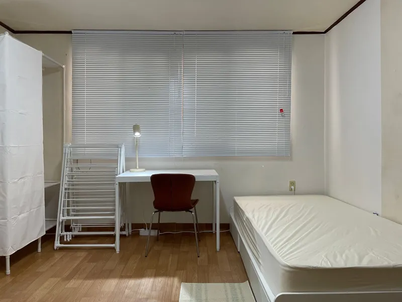 [Seodaemun, Seoul][Seoul Mapo] 1 minute from Ahyeon Station, three-room 5