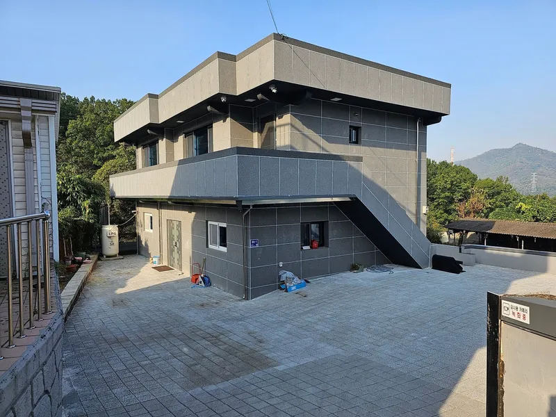 [대구 달성] 송해공원 인근 1층 다용도 주택 2층 5