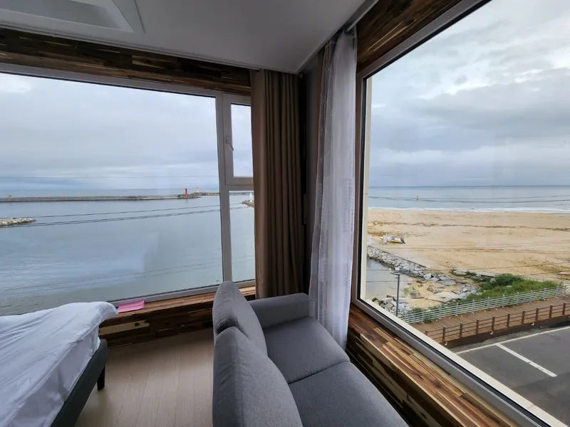 [Gangneung] Ocean View Two Room #Right in front of the drama Goblin filming location 8