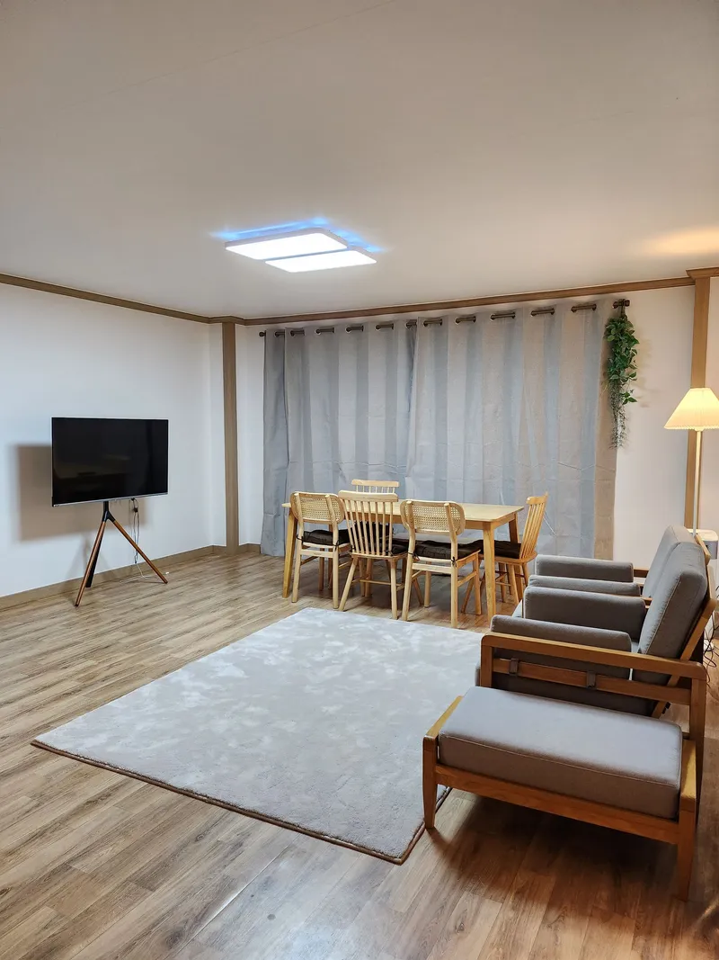 [Yongin] Everland 9 minutes group accommodation, independent duplex, cost-effective, 2-story detached house 50