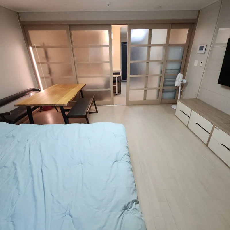 [제주 조천] 함덕 시원한 바다가 보이는 1.5룸 퀸침대 2개 10