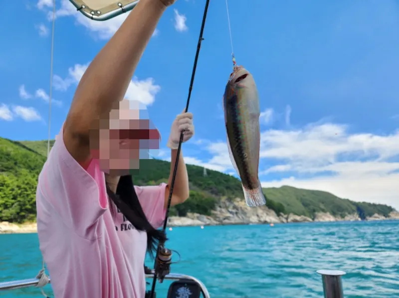 [경남 남해] 느긋하게 머무르는 어촌 레트로 독채 시골집 / 소형견 동반 가능 135
