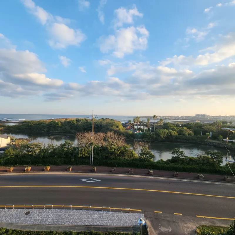 [제주 조천] 함덕 시원한 바다가 보이는 1.5룸 퀸침대 2개 22