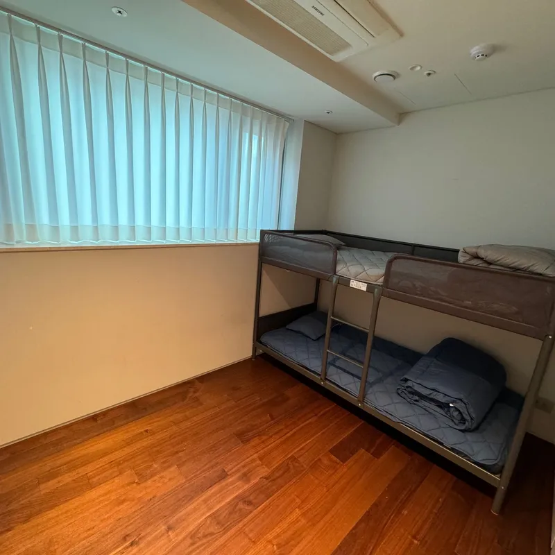 [Gangnam, Seoul] Duplex officetel at the entrance of the luxury street at Cheongdam intersection 5