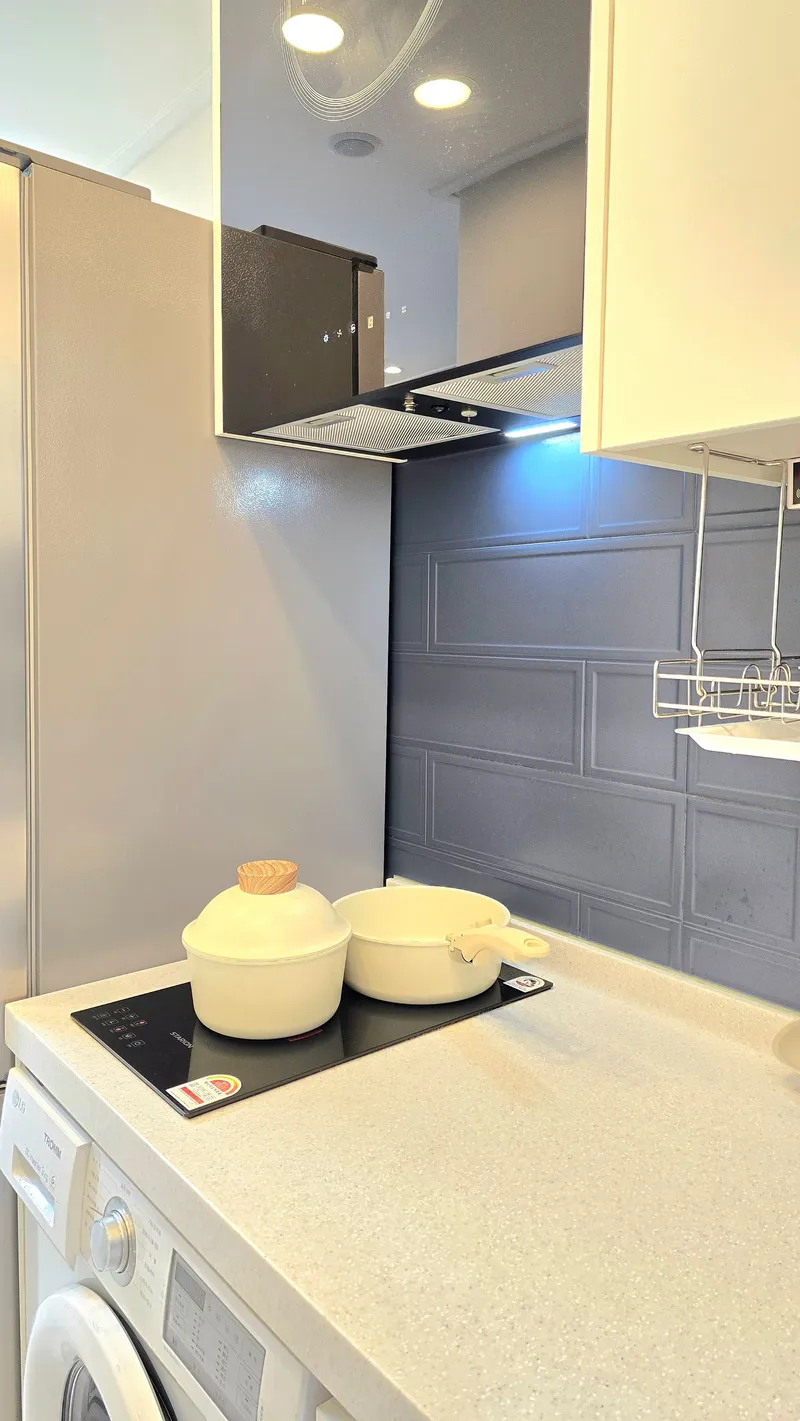 [Yeongdeungpo, Seoul] Slow Day, a fully furnished 1.5 room, 5 minutes walk from Yeongdeungpo Market Station 11