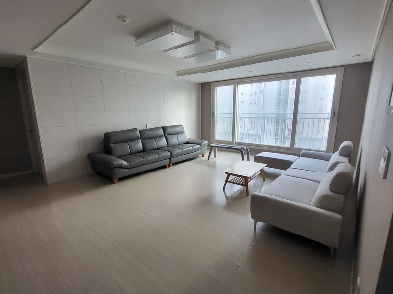 [Gyeongsan] Entire 34-pyeong apartment 3