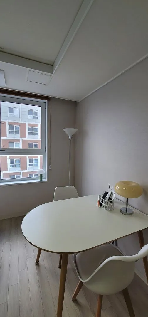 [Gimpo] Newly built officetel, 2 minutes walk from Unyang Station 5
