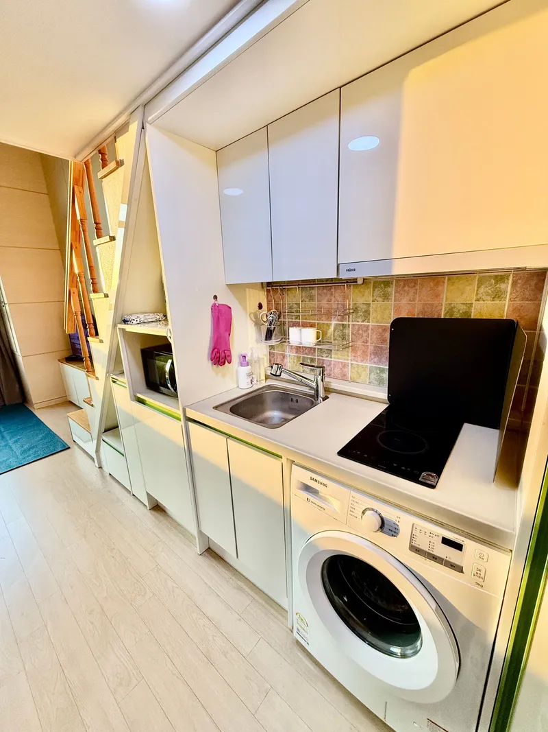 [Jung-gu, Seoul] Clean duplex accommodation, 1 minute walk from Line 2.6 5