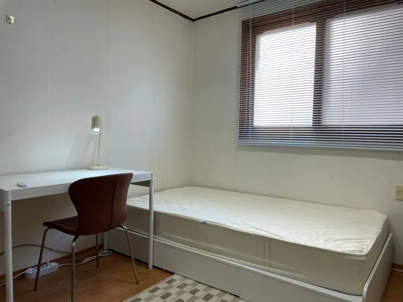 [Seodaemun, Seoul][Seoul Mapo] 1 minute from Ahyeon Station, three-room 14