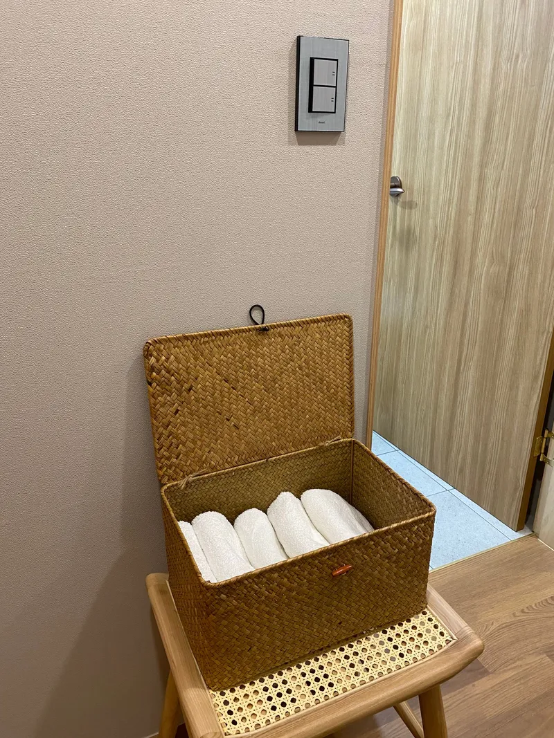 [Gujwa, Jeju] A Slow Dong_Jacuzzi Accommodation_ Stone Wall Field Wall Quiet Village View/Independent House/Breakfast 49