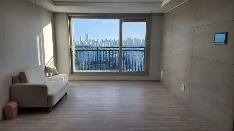 [Yeonsu, Incheon] Songdo Station night view sea, lake, city view best 3 rooms 29th floor 6