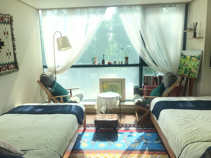 [Gangseo, Seoul] 5 minutes walk from Gimpo Airport. - Lotte Mall. Subway 5.9. Airport Railroad 4