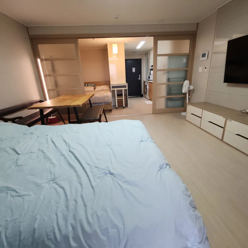 [제주 조천] 함덕 시원한 바다가 보이는 1.5룸 퀸침대 2개 11
