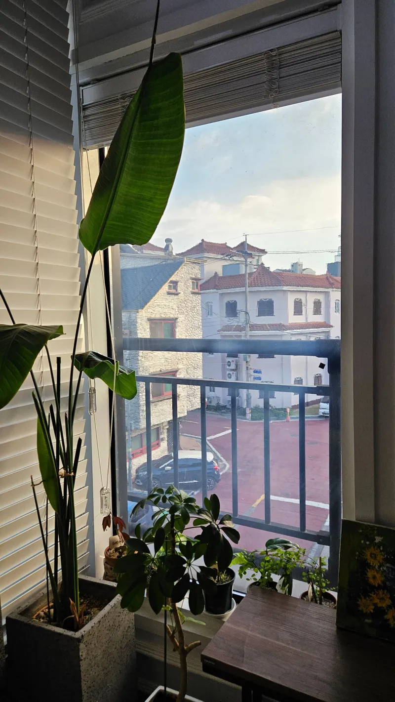 [Yangsan] Yangsan, Gyeongnam Province - Yangsan Station/Newly built duplex. 50 pyeong (approximately 160 sq ft). 3 bedrooms. 2 living rooms. 3 bathrooms. 73