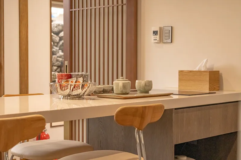 [Hallim, Jeju] West Hyeopjae Pool Villa Pension, Hanok & Stone Wall 12