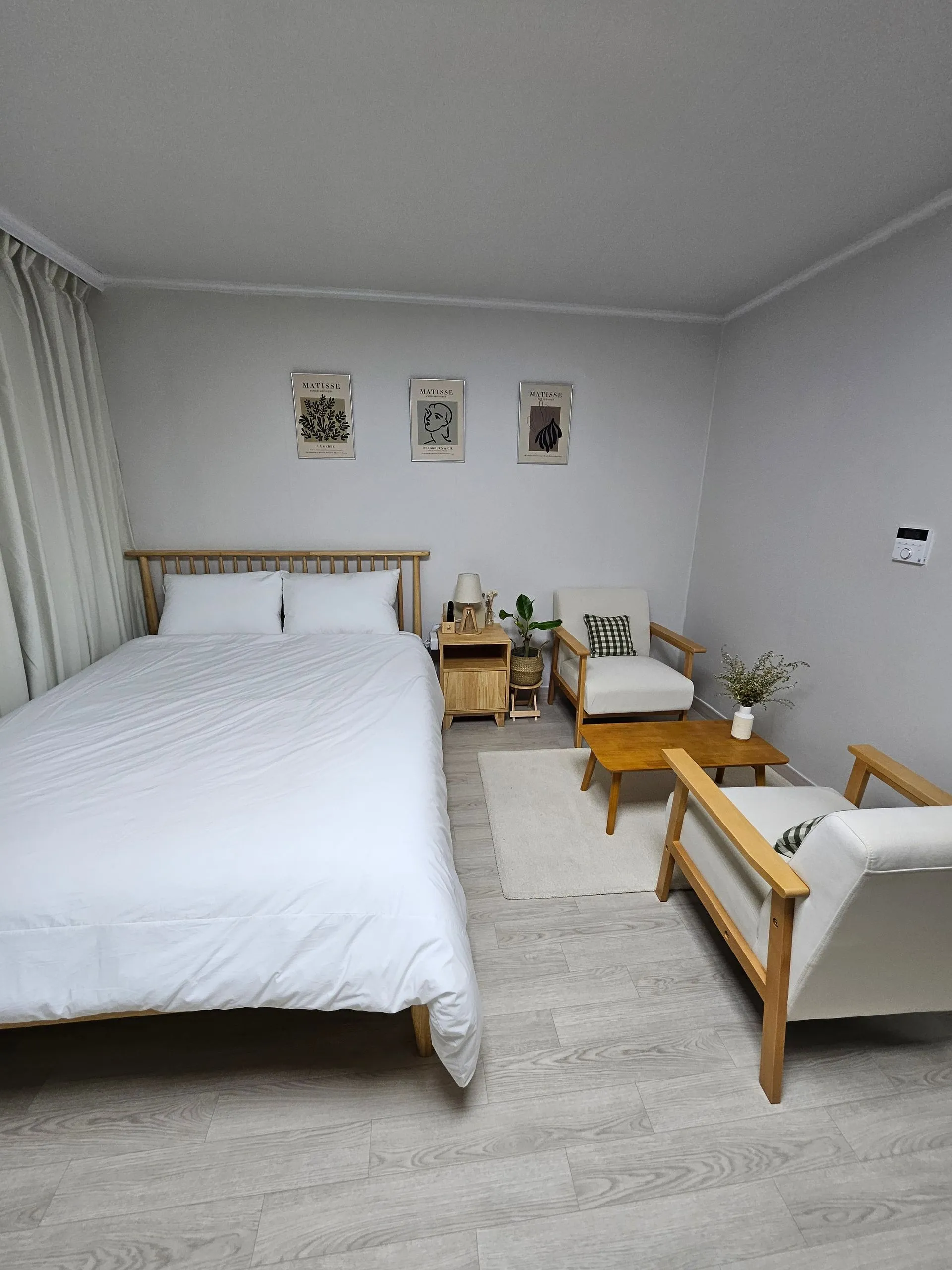 One-Bedroom in Gunsan, Jeonbuk — 53m², sleeps 4, 1 bath