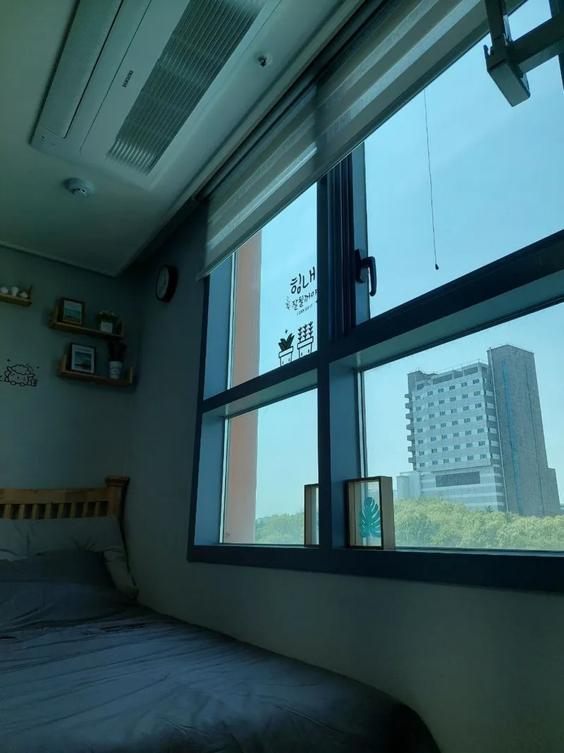 [강원 동해] 816호 라텍스 퀸베드 냉천공원뷰 6