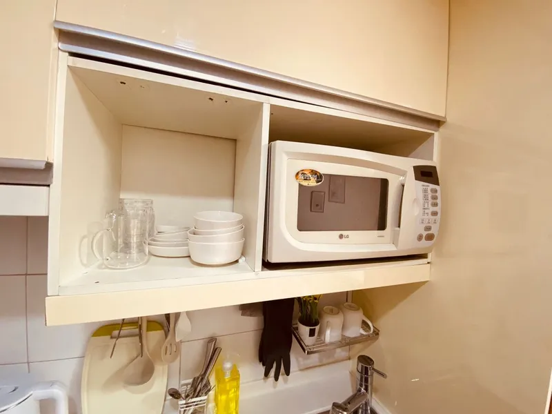[Gangnam, Seoul] 2 minutes from COEX, Samseong Station, Daechi-dong Academy Street 14