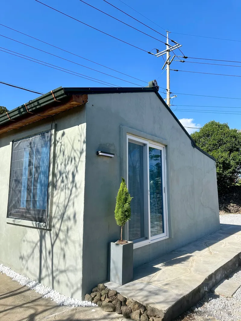 [Daejeong, Seogwipo] #Yard #PetFriendly Quiet detached house surrounded by stone walls 2