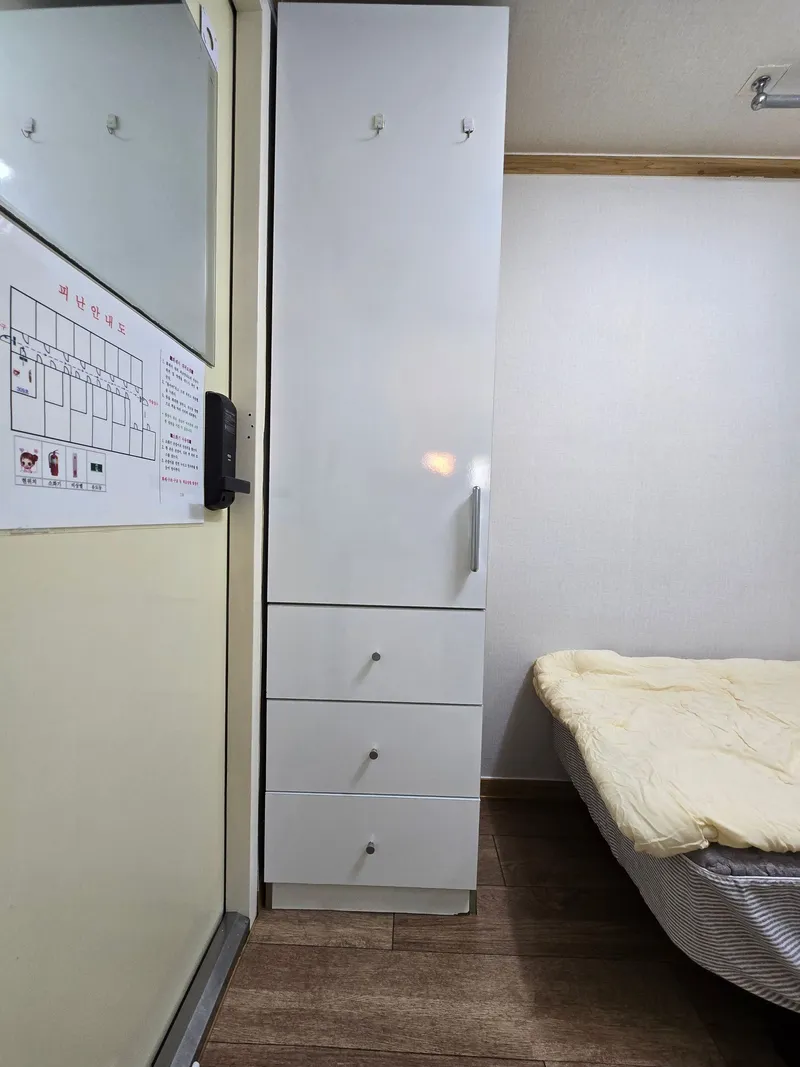 [Songpa, Seoul] 2 minutes from Samjeon Station, 10 minutes from Jamsil Saenae Station, 2nd floor one-room A, fully-furnished one-room tel 8