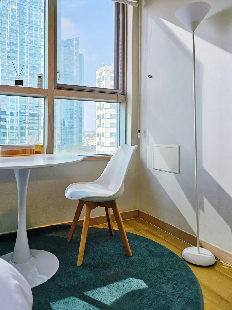 [Mapo, Seoul] Hongdae Mangwon Transportation Best in Front of Hapjeong Station 6